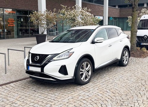 pronajem-nissan-murano-brno