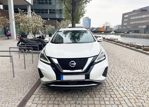 pronajem-nissan-murano-brno